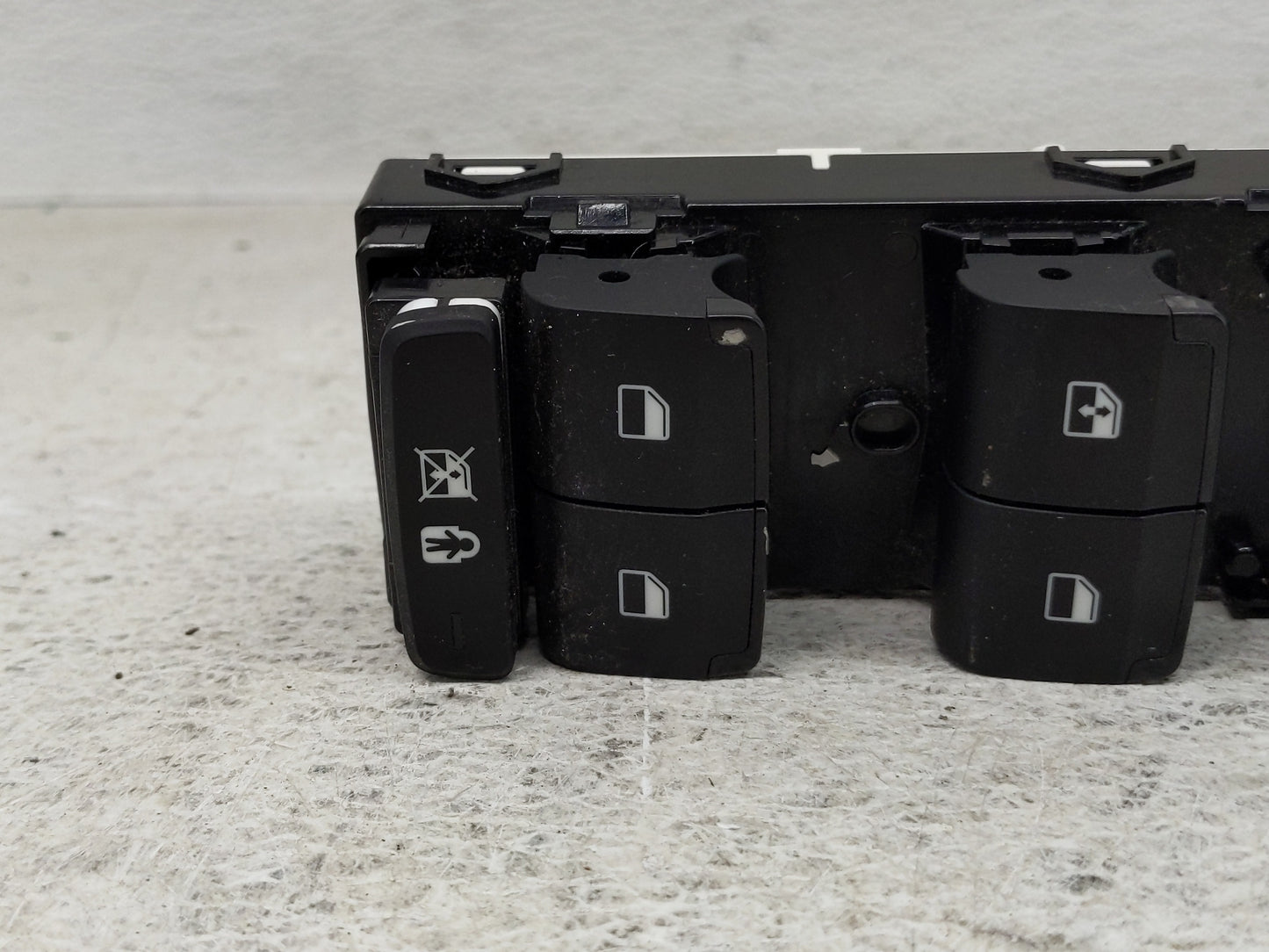 2019-2020 Hyundai Santa Fe Master Power Window Switch Replacement Driver Side Left P/N:93571S1050NNB Fits Fits 2019 2020 OEM