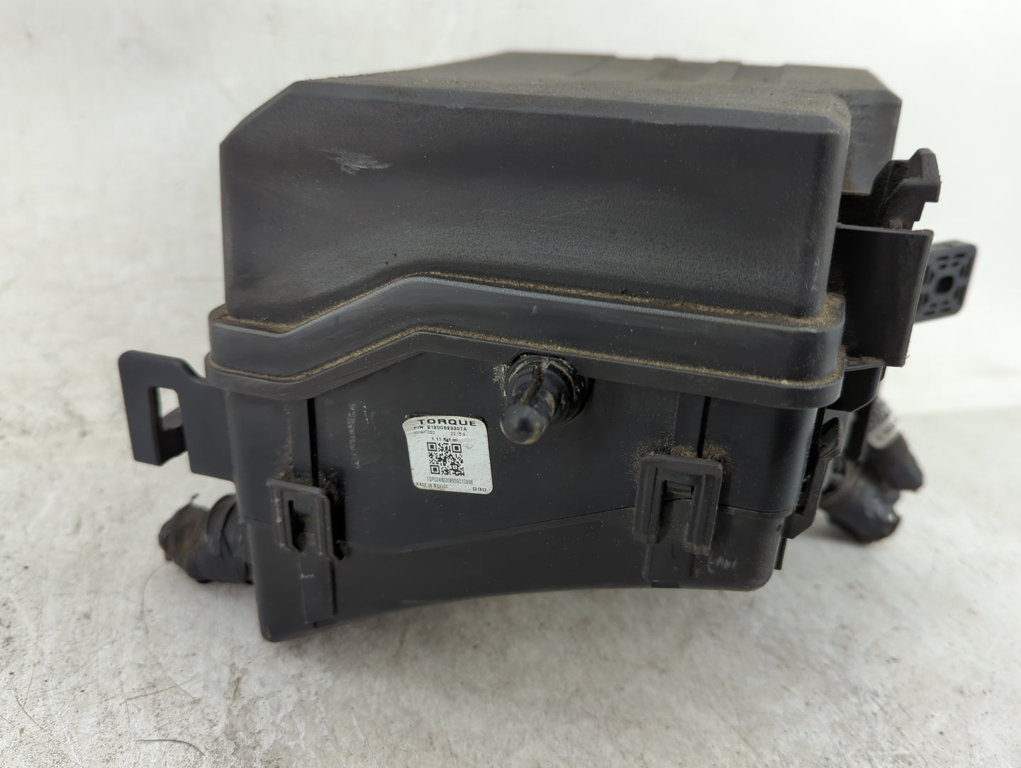 2019-2020 Hyundai Santa Fe Fusebox Fuse Box Panel Relay Module Fits Fits 2019 2020 OEM Used Auto Parts - Oemusedautoparts1.c