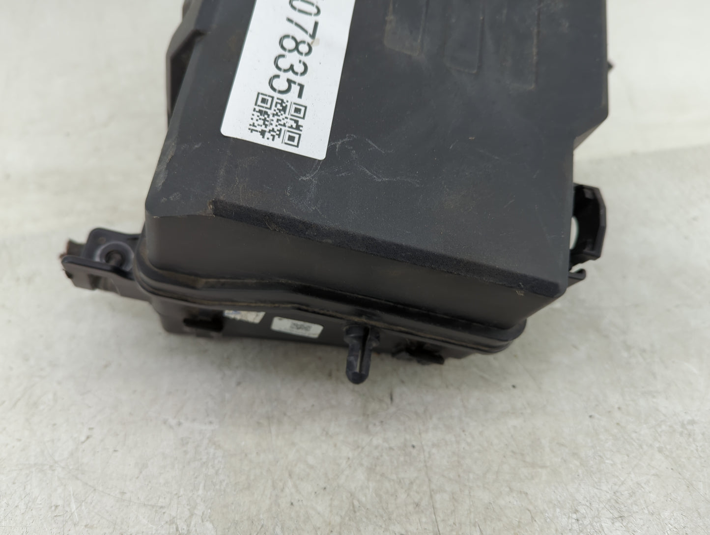 2019-2020 Hyundai Santa Fe Fusebox Fuse Box Panel Relay Module Fits Fits 2019 2020 OEM Used Auto Parts - Oemusedautoparts1.c