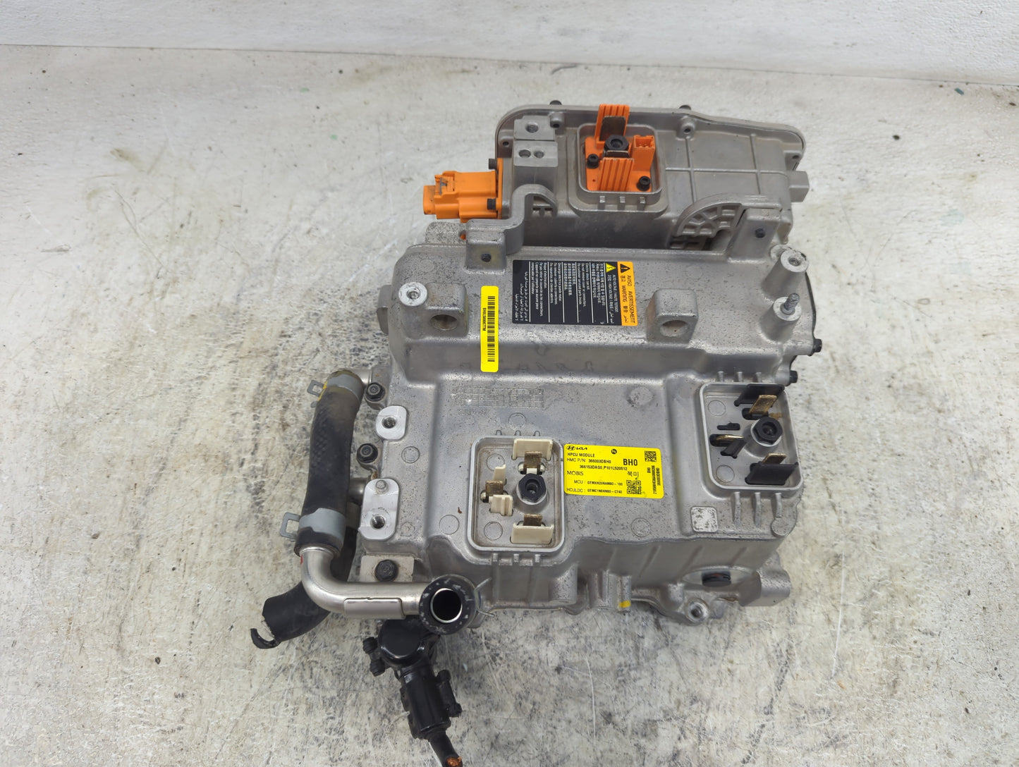 2019 Santa Fe Ac Dc Power Control Module Accessory Computer Power Inverter - Oemusedautoparts1.com
