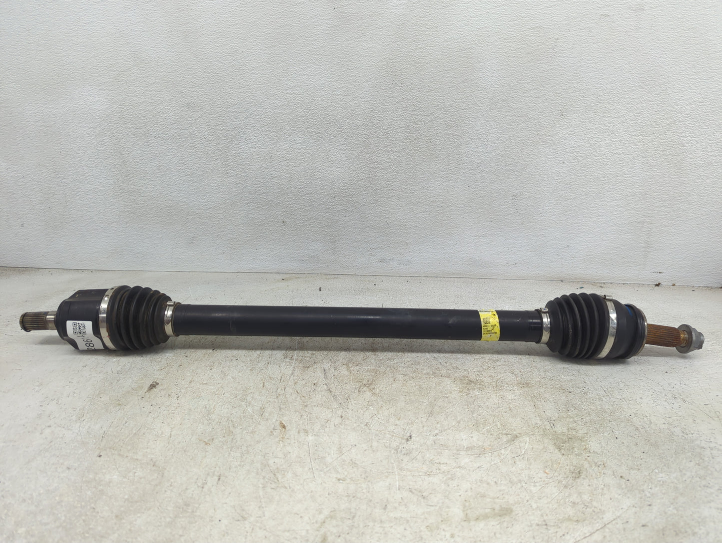 2019-2020 Hyundai Santa Fe Axle Shaft Front Passenger Cv C/v - Oemusedautoparts1.com