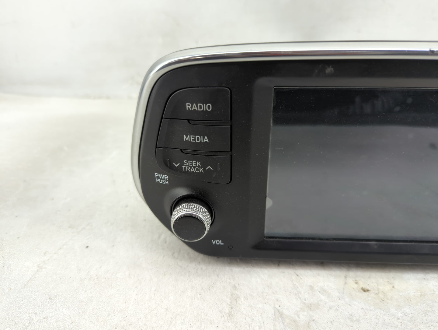 2019-2020 Hyundai Santa Fe Radio AM FM Cd Player Receiver Replacement P/N:96160-S2320VCS ADC40S2AN Fits Fits 2019 2020 OEM U