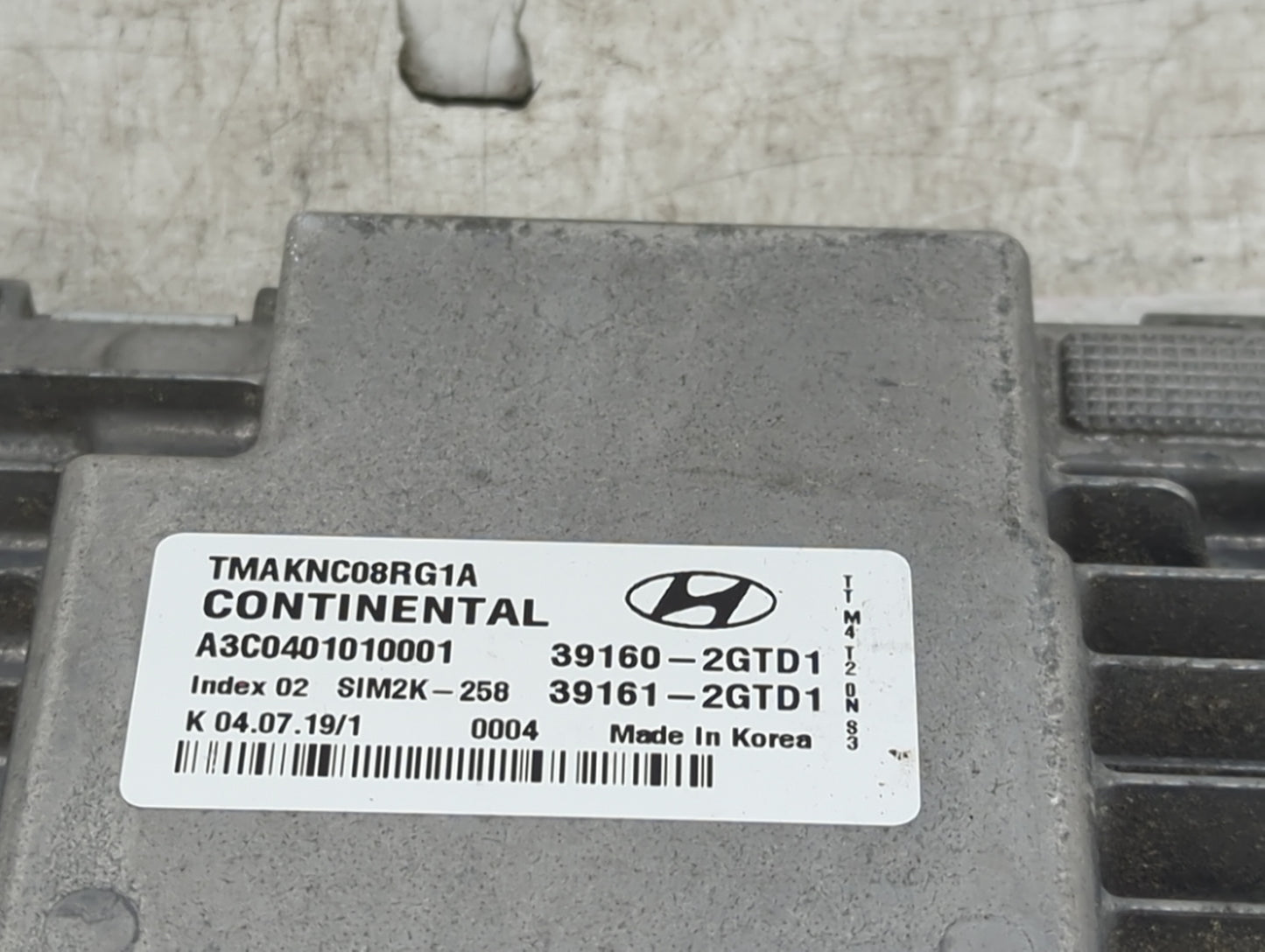 2020 Hyundai Santa Fe PCM Engine Control Computer ECU ECM PCU OEM P/N:39161-2GTD1 39160-2GTD1 Fits OEM Used Auto Parts - Oem