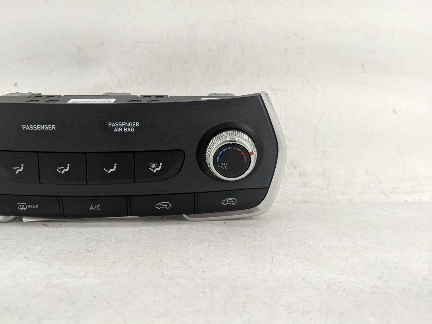 2020 Hyundai Santa Fe Climate Control Module Temperature AC/Heater Replacement P/N:97250-S2AA1 Fits OEM Used Auto Parts - Oe
