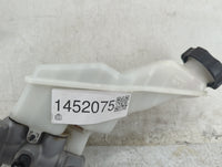 2019-2020 Hyundai Santa Fe Brake Master Cylinder 1452075 - Oemusedautoparts1.com