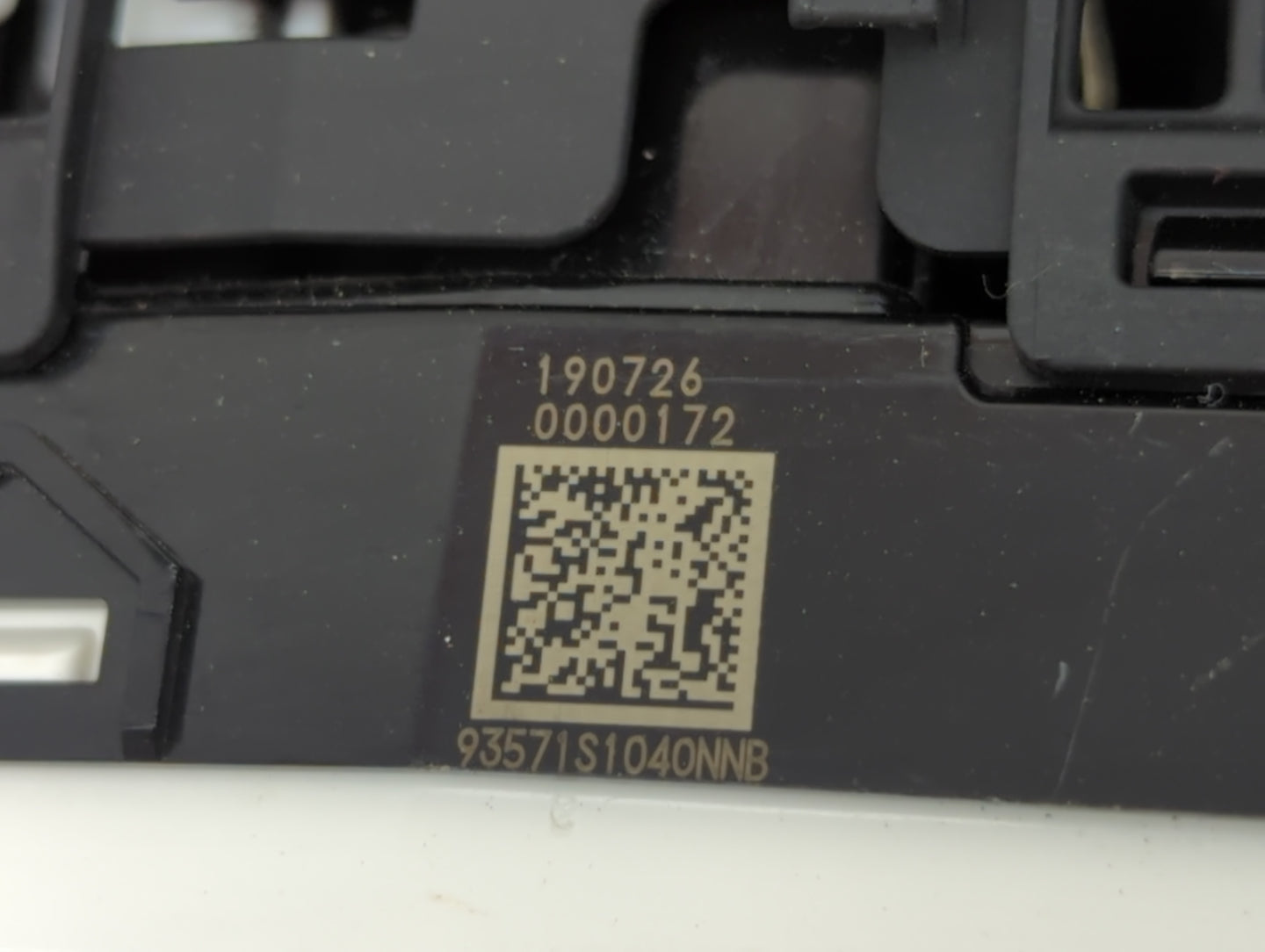 2019-2020 Hyundai Santa Fe Master Power Window Switch Replacement Driver Side Left P/N:93571S1040NNB Fits Fits 2019 2020 OEM