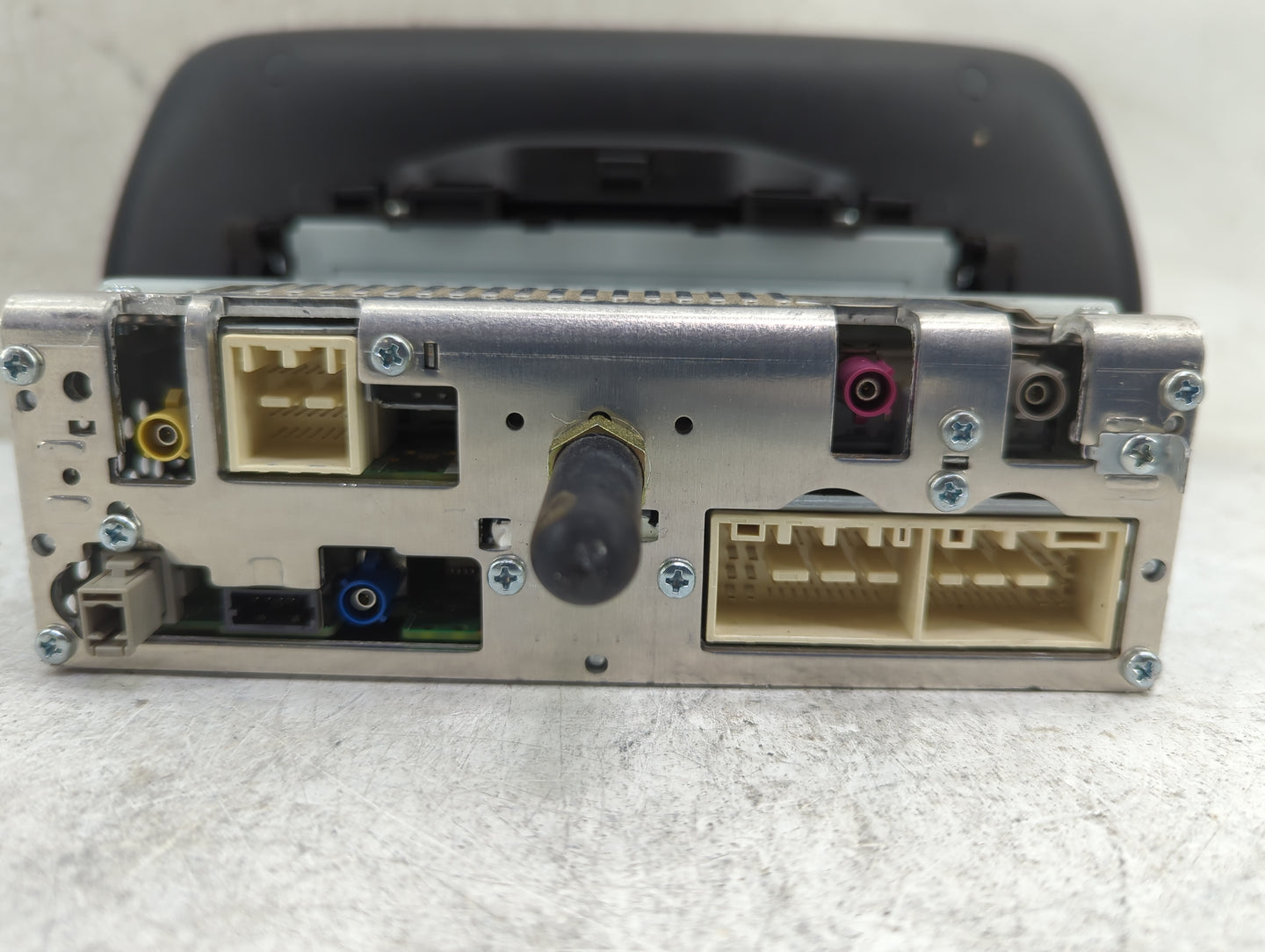 2019-2020 Hyundai Santa Fe Radio AM FM Cd Player Receiver Replacement P/N:96160-S2300VCS ADB40S2AN Fits Fits 2019 2020 OEM U