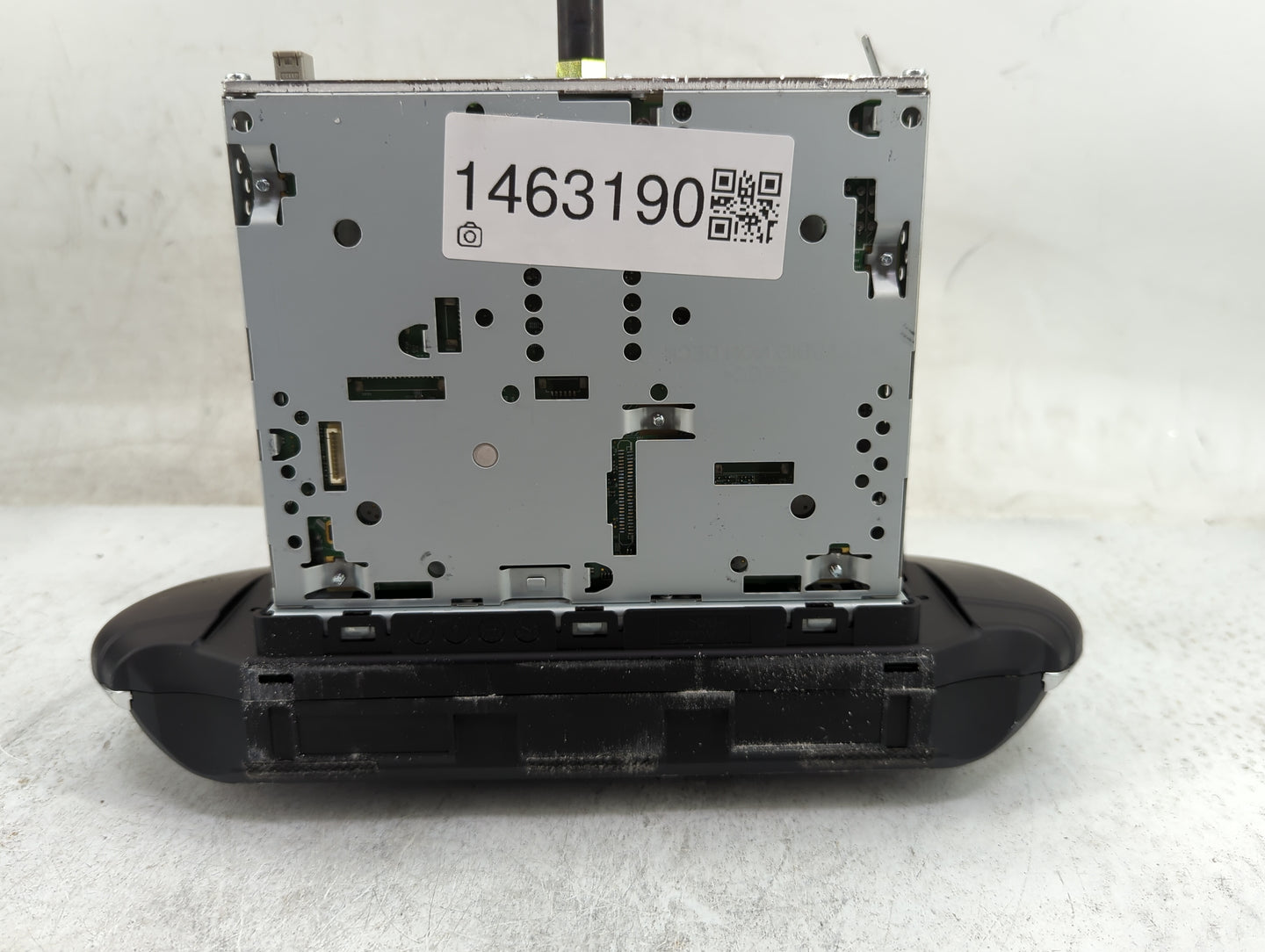 2019-2020 Hyundai Santa Fe Radio AM FM Cd Player Receiver Replacement P/N:96160-S2300VCS ADB40S2AN Fits Fits 2019 2020 OEM U