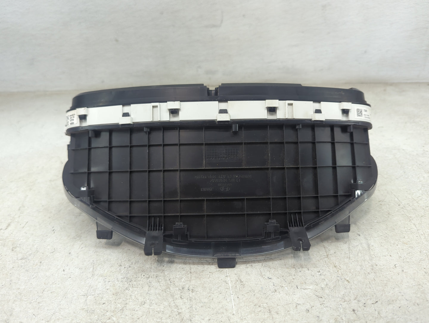 2020 Hyundai Santa Fe Instrument Cluster Speedometer Gauges P/N:94031-S2080 11004-34020DA Miles:71K Fits OEM Used Auto Parts