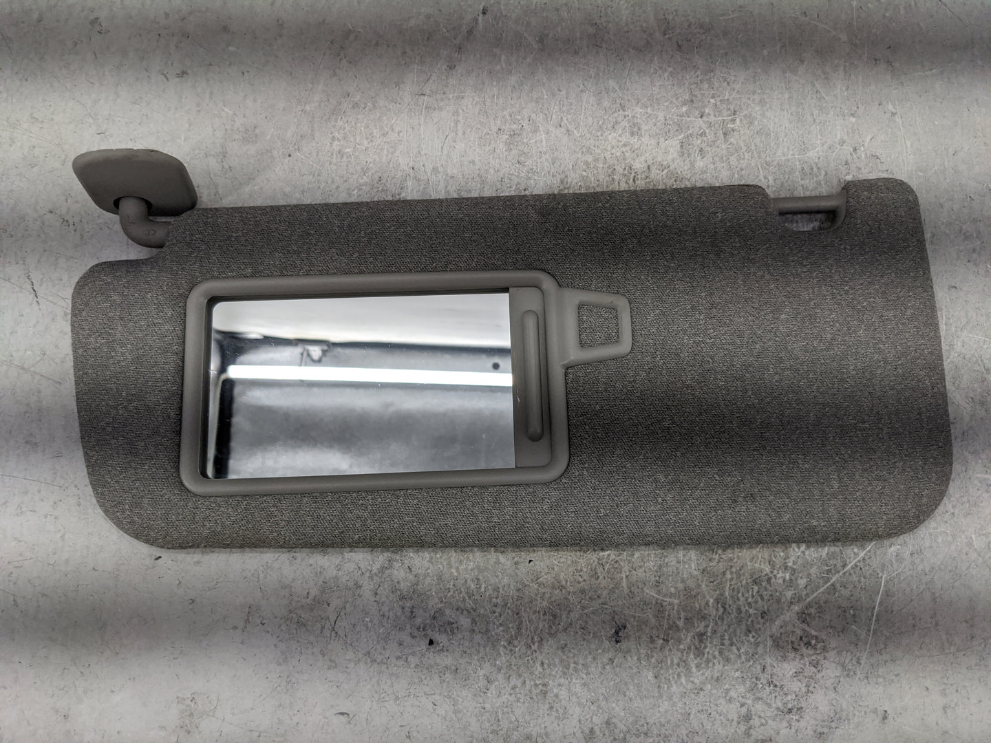 2019-2021 Hyundai Santa Fe Sun Visor Shade Replacement Driver Left Mirror Fits Fits 2019 2020 2021 OEM Used Auto Parts - Oem