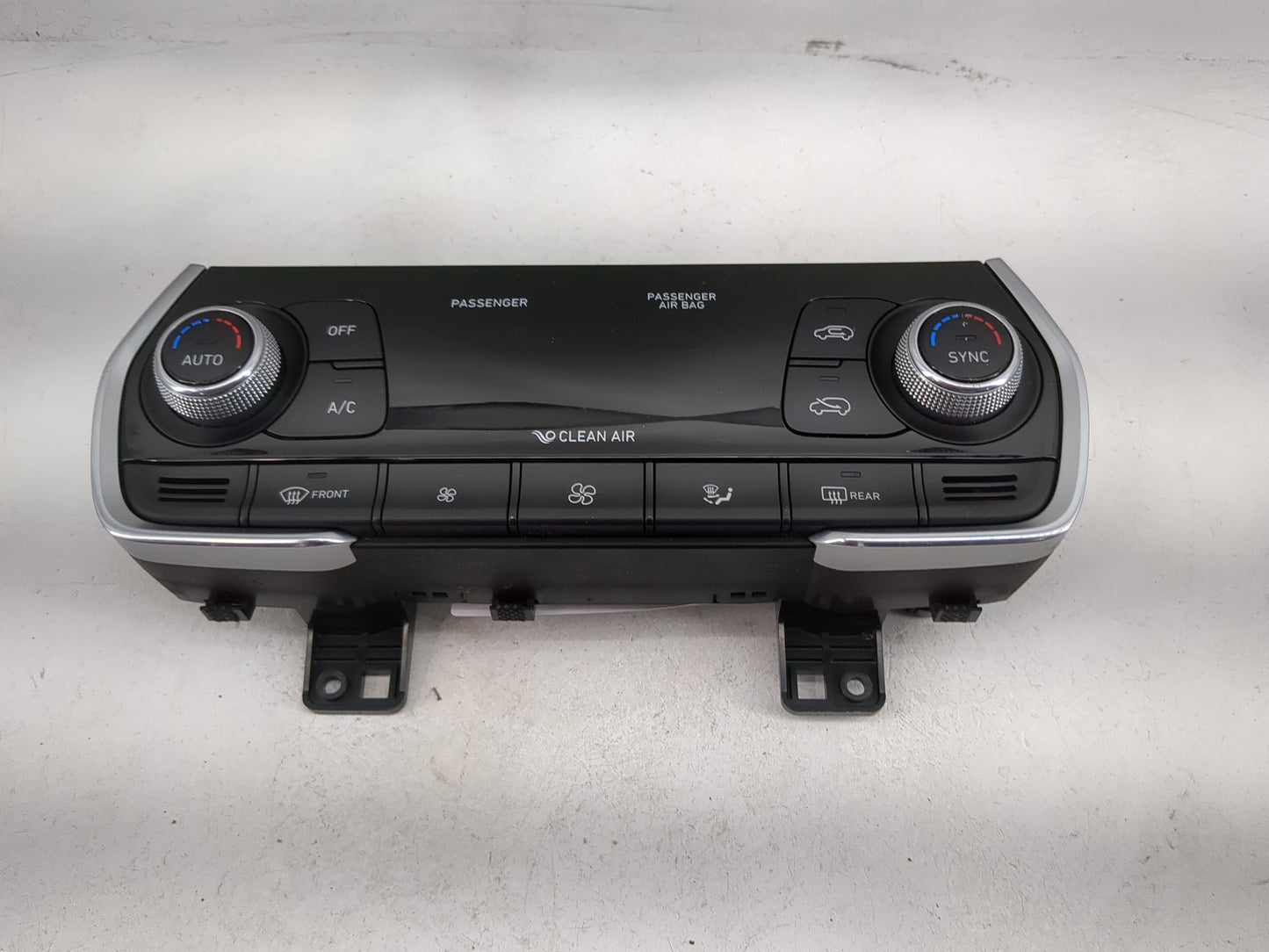 2020 Hyundai Santa Fe Climate Control Module Temperature AC/Heater Replacement P/N:97250-S2301 Fits OEM Used Auto Parts - Oe