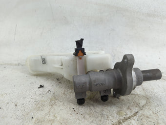 compare product 2019-2020 Hyundai Santa Fe Brake Master Cylinder 1490547