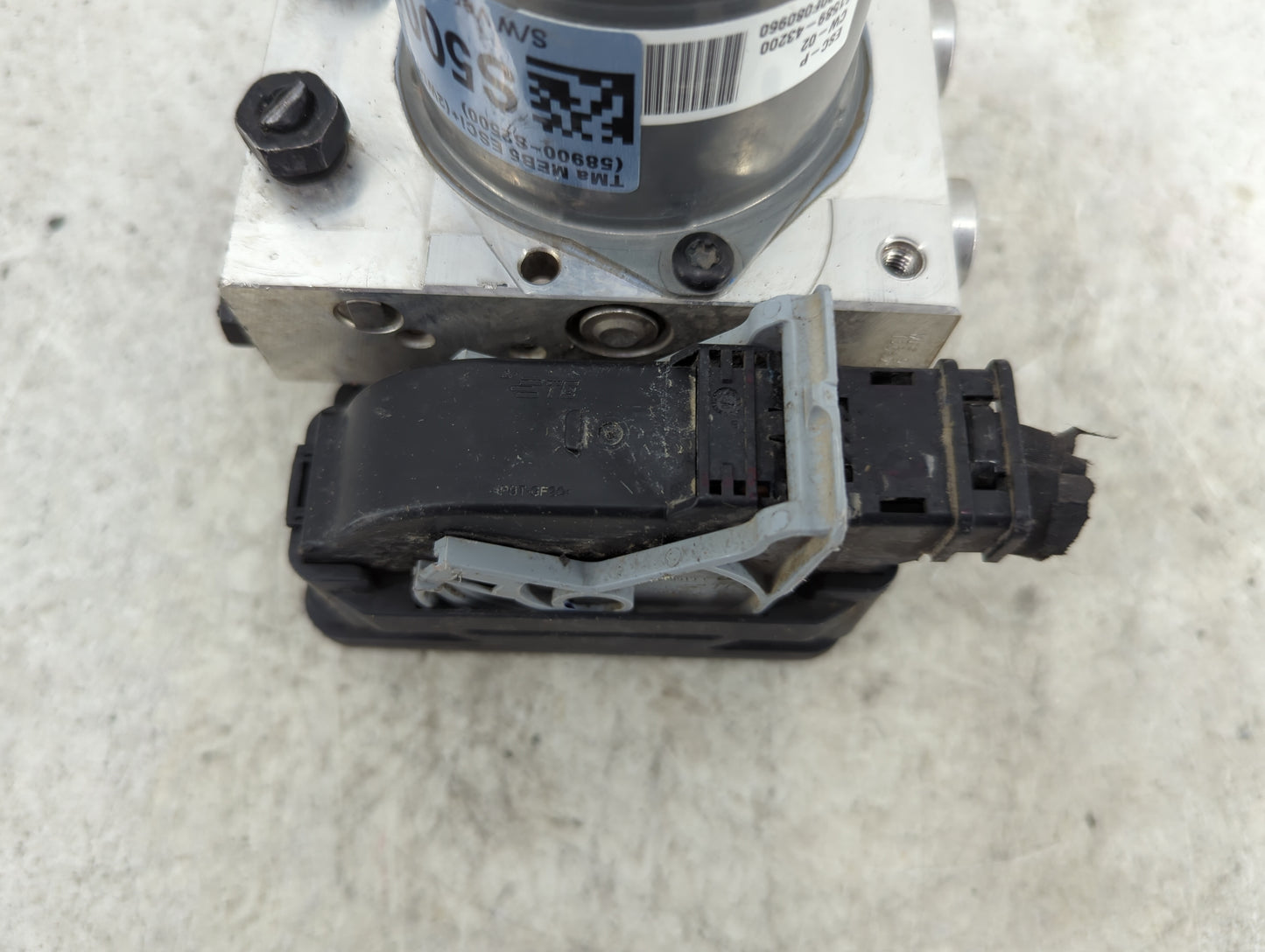 2019-2020 Hyundai Santa Fe ABS Pump Control Module Replacement P/N:S2589-20800 58910-S2500, S2589-30800 Fits Fits 2019 2020 