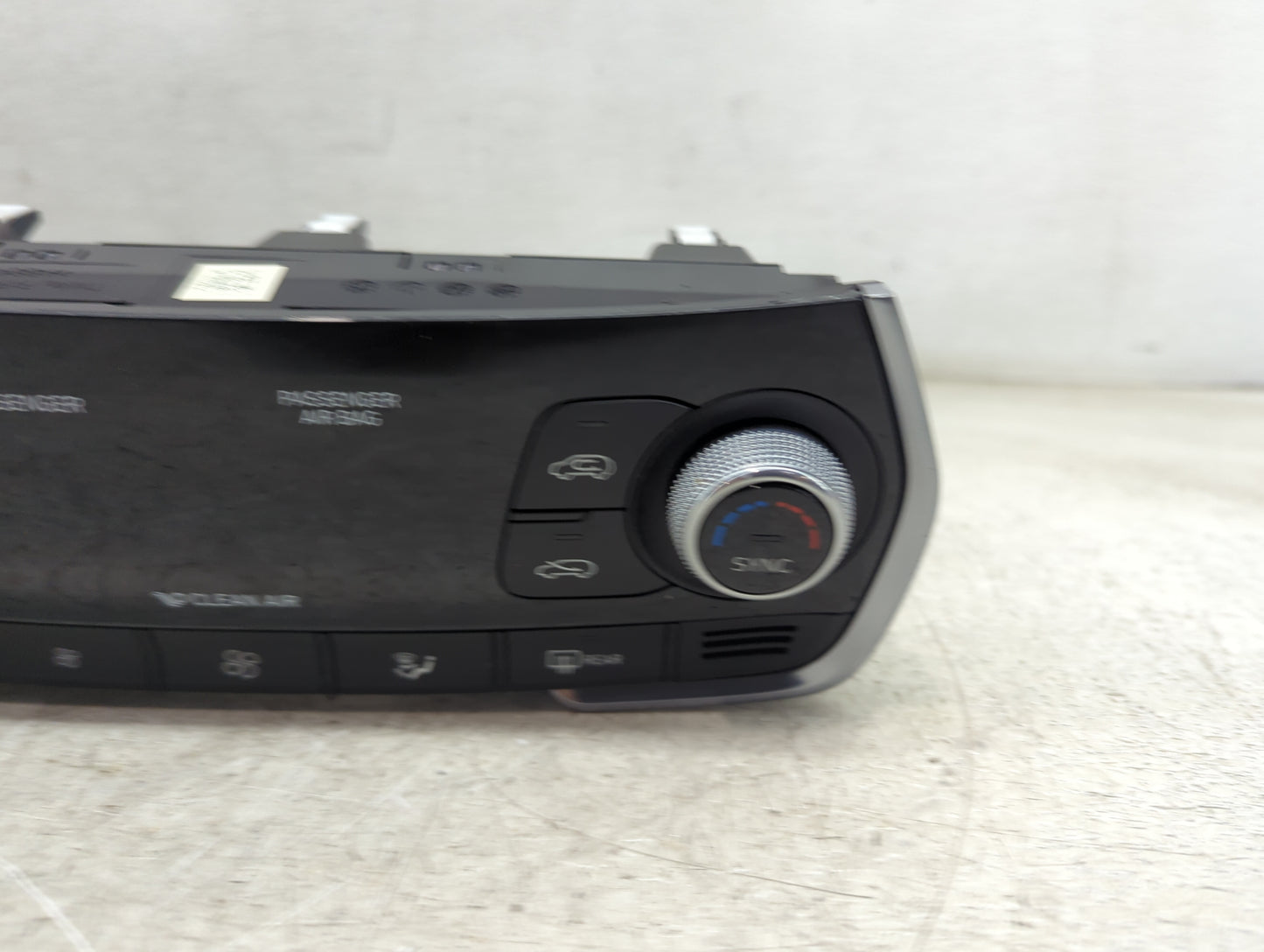 2020 Hyundai Santa Fe Climate Control Module Temperature AC/Heater Replacement P/N:97250-S2301 97250-S1MA, 97250-S2XXX Fits 