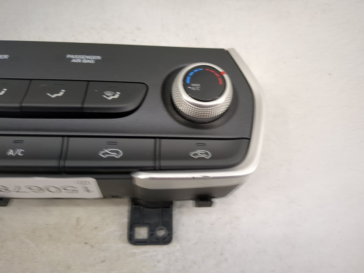 2020 Hyundai Santa Fe Climate Control Module Temperature AC/Heater Replacement P/N:97250-S2AA1 Fits OEM Used Auto Parts - Oe