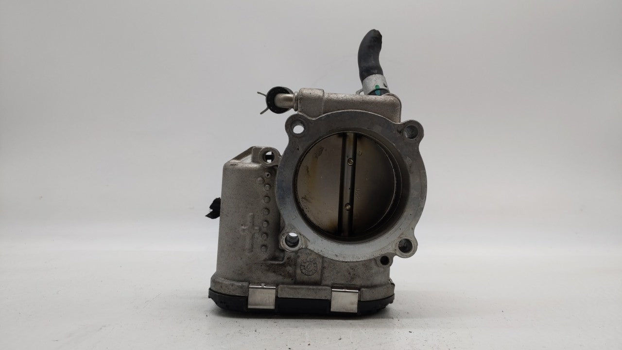 2020 Hyundai Santa Fe Throttle Body P/N:35100-2G600 Fits Fits 2015 2016 2017 2018 2019 OEM Used Auto Parts - Oemusedautopart