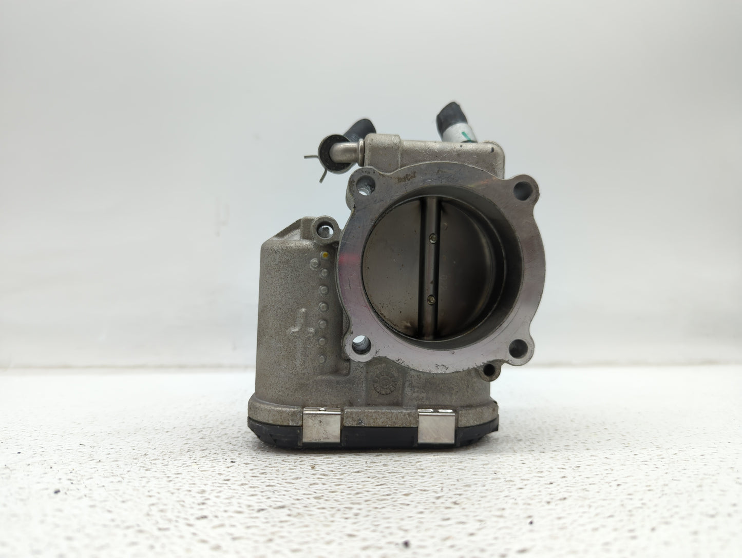 2020 Hyundai Santa Fe Throttle Body P/N:0 280 750 618 35100-2G600 Fits Fits 2015 2016 2017 2018 2019 OEM Used Auto Parts - O