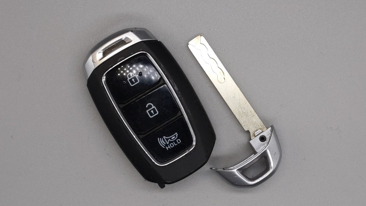 Hyundai Santa Fe Keyless Entry Remote Fob TQ8-FOB-4F30 95440-S2200 3 buttons - Oemusedautoparts1.com
