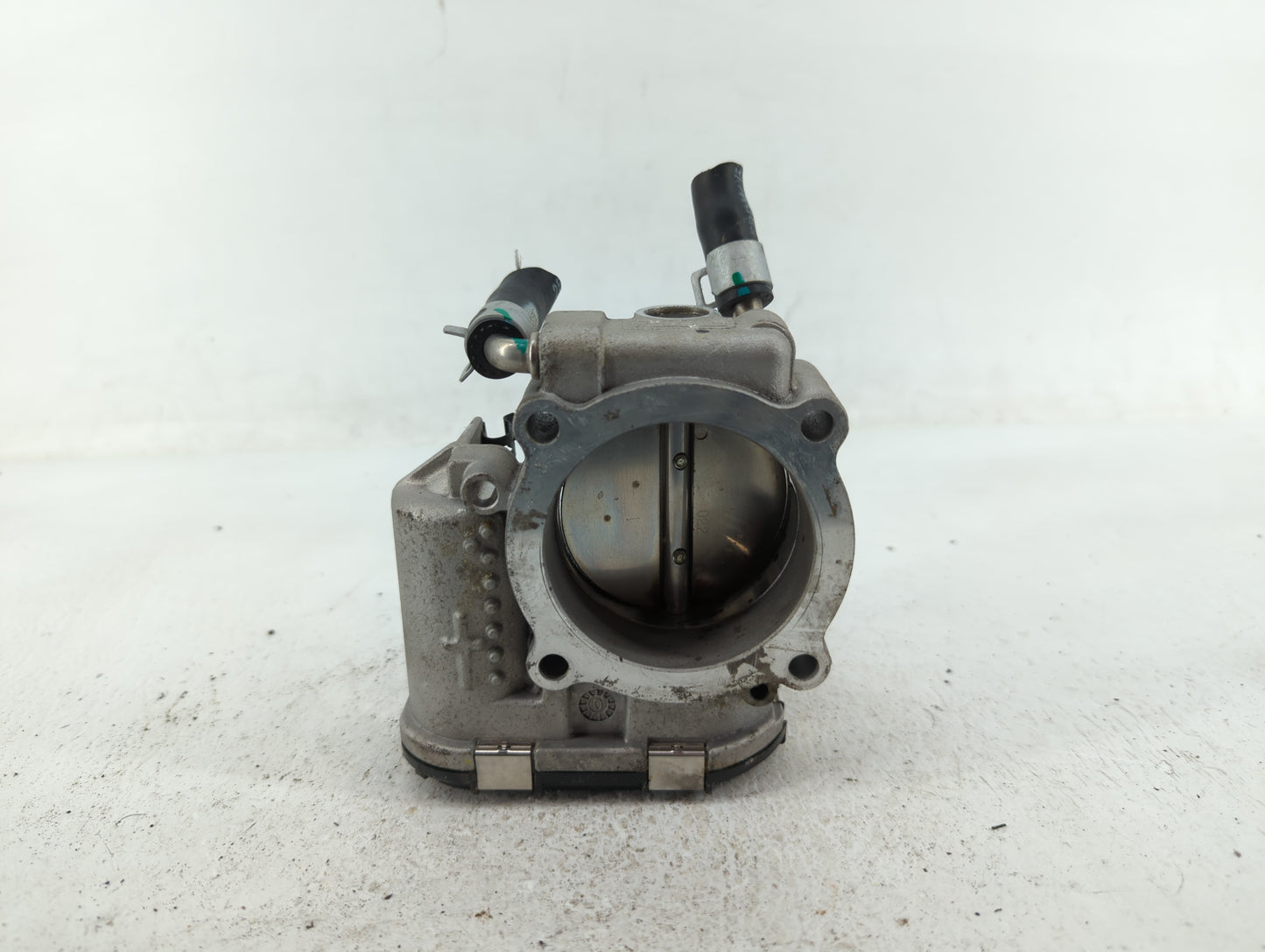 2019-2020 Hyundai Santa Fe Throttle Body P/N:35100-2G600 Fits Fits 2015 2016 2017 2018 2019 2020 2021 OEM Used Auto Parts - 