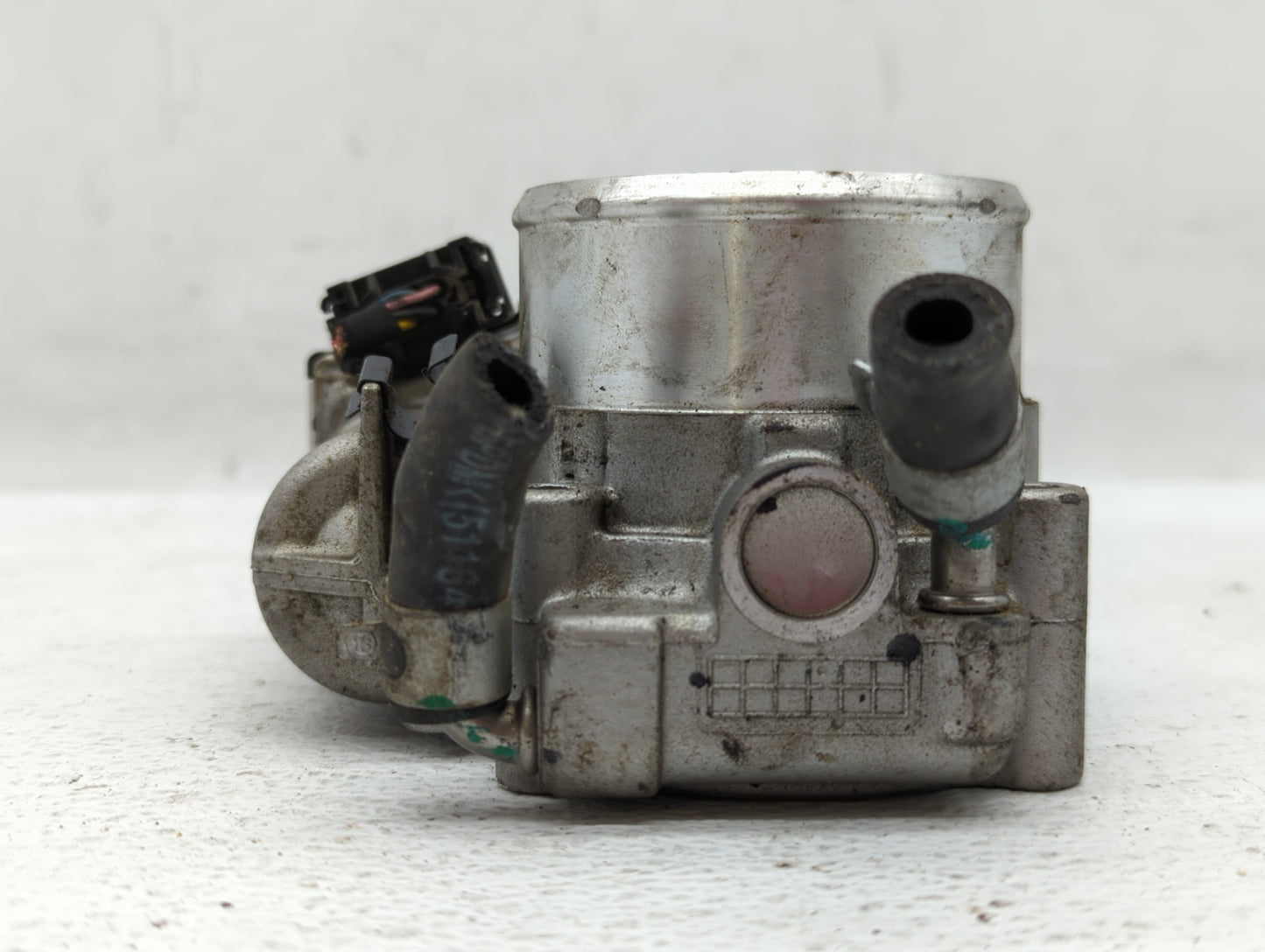 2019-2020 Hyundai Santa Fe Throttle Body P/N:35100-2G600 Fits Fits 2015 2016 2017 2018 2019 2020 2021 OEM Used Auto Parts - 