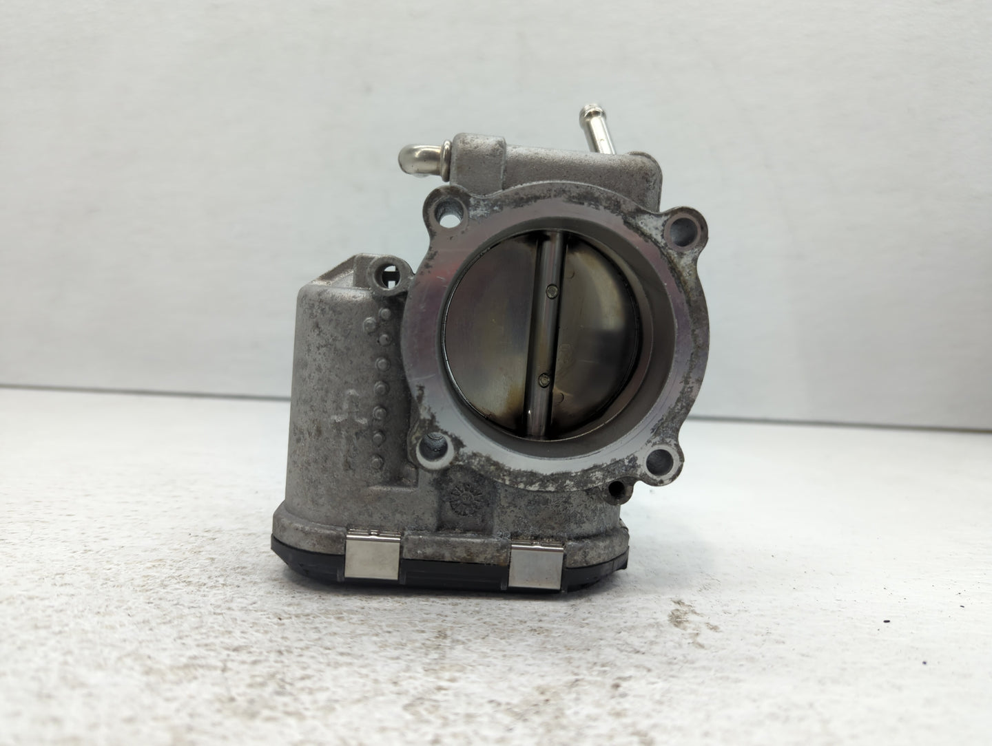2019-2020 Hyundai Santa Fe Throttle Body P/N:35100-2G600 Fits Fits 2015 2016 2017 2018 2019 2020 2021 OEM Used Auto Parts - 