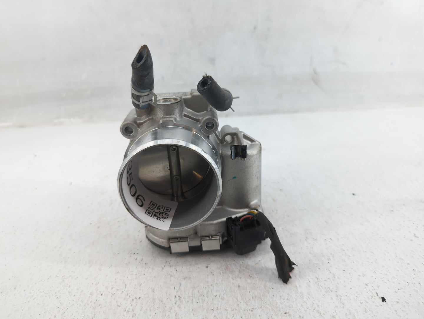 2019-2020 Hyundai Santa Fe Throttle Body P/N:35100-2G600 Fits Fits 2015 2016 2017 2018 2019 2020 2021 OEM Used Auto Parts - 