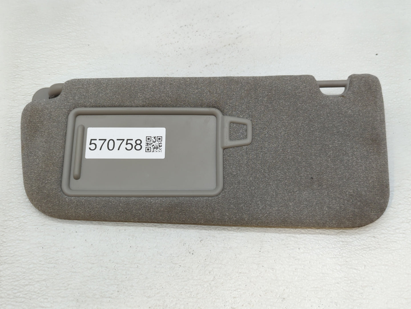 2019-2021 Hyundai Santa Fe Sun Visor Shade Replacement Passenger Right Mirror Fits Fits 2019 2020 2021 OEM Used Auto Parts -