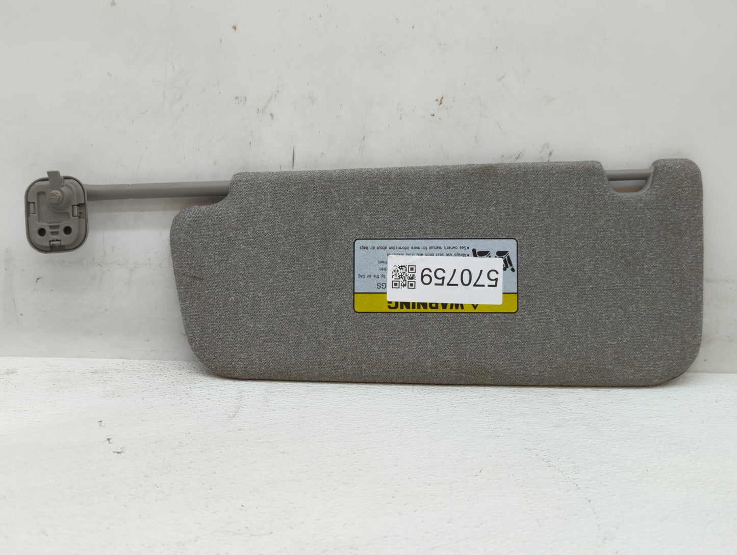 2019-2021 Hyundai Santa Fe Sun Visor Shade Replacement Driver Left Mirror Fits Fits 2019 2020 2021 OEM Used Auto Parts - Oem