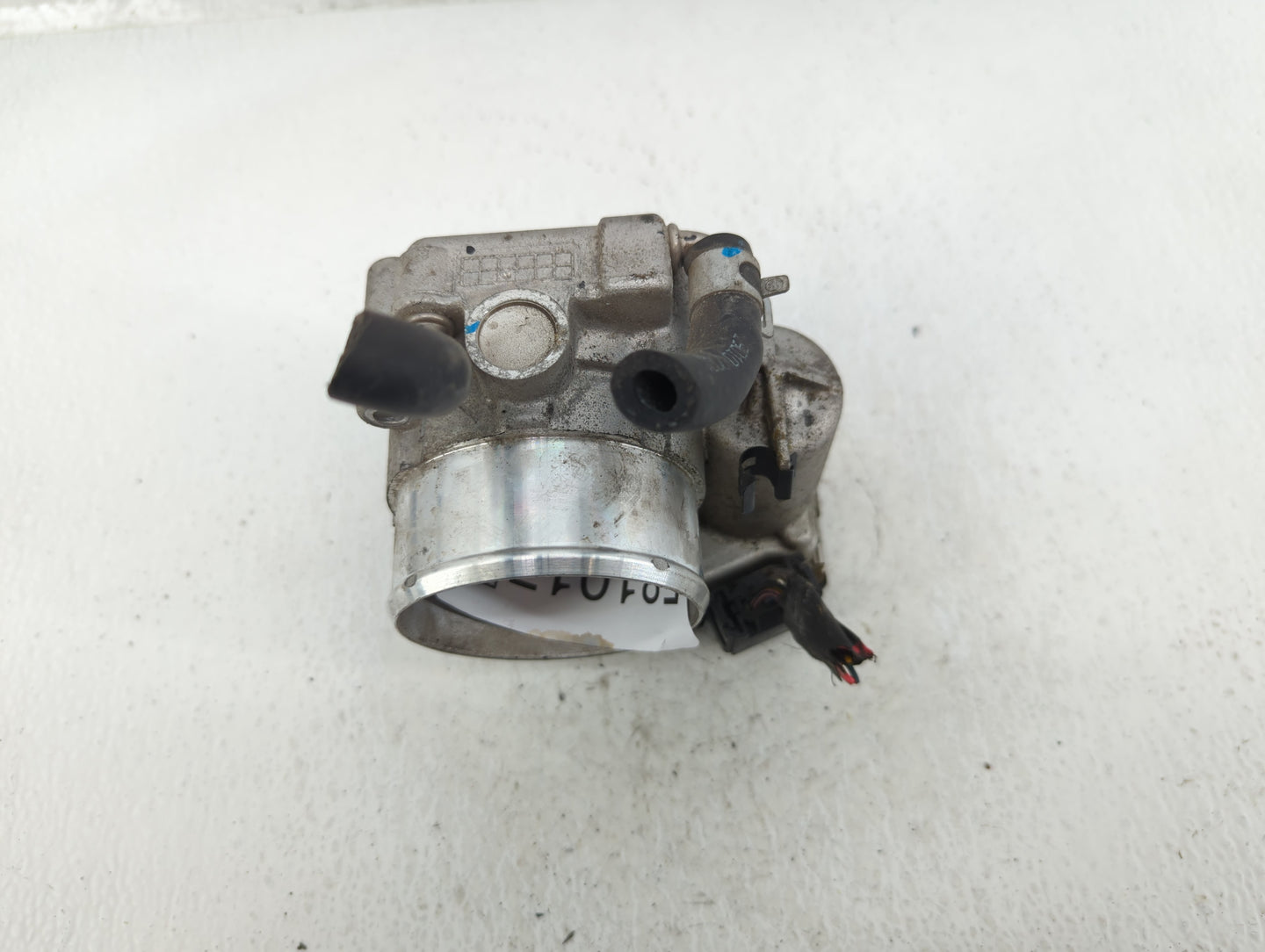2019-2020 Hyundai Santa Fe Throttle Body P/N:35100-2G600 Fits Fits 2015 2016 2017 2018 2019 2020 2021 OEM Used Auto Parts - 