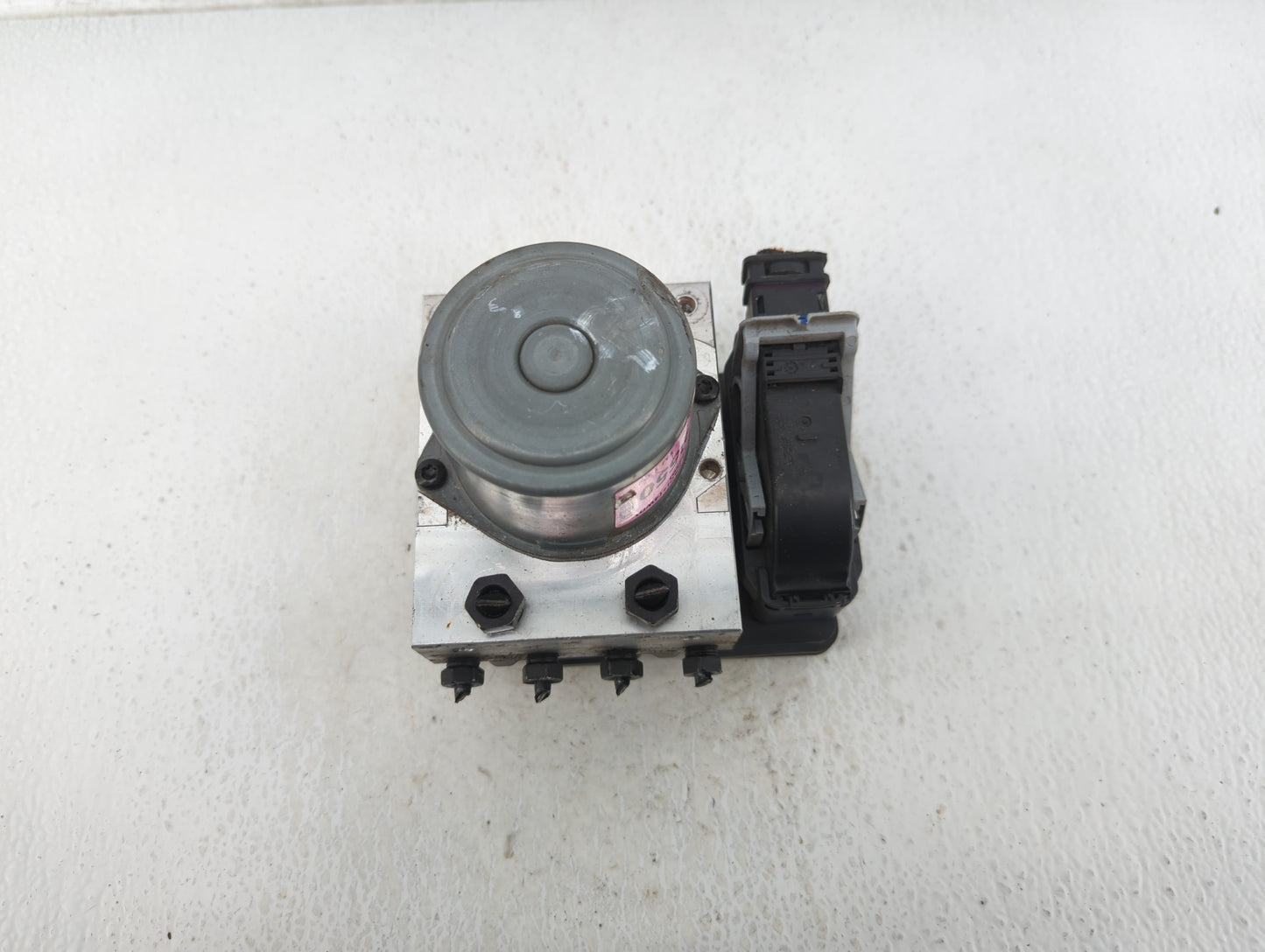 2019-2020 Hyundai Santa Fe ABS Pump Control Module Replacement P/N:S2589-20860 58910-S2550 Fits Fits 2019 2020 OEM Used Auto