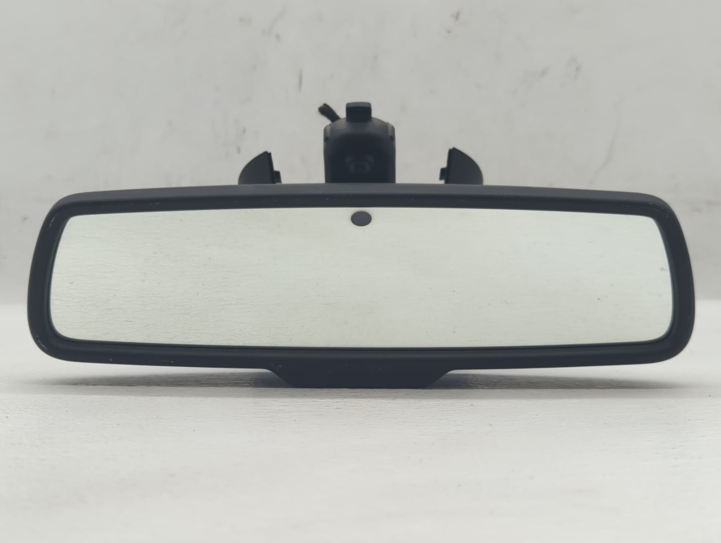 2013-2020 Hyundai Santa Fe Interior Rear View Mirror Replacement OEM P/N:E11028005 Fits OEM Used Auto Parts - Oemusedautopar
