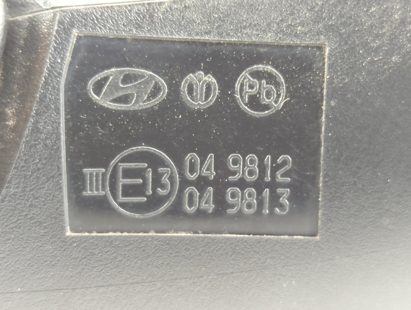 2020 Hyundai Santa Fe Side Mirror Replacement Driver Left View Door Mirror P/N:E13049812 Fits OEM Used Auto Parts - Oemuseda