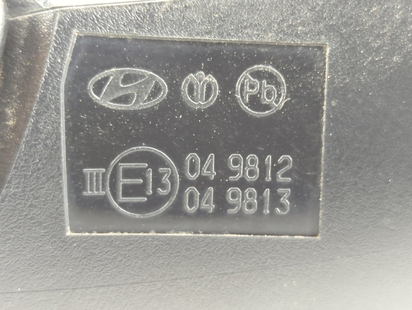 2020 Hyundai Santa Fe Side Mirror Replacement Driver Left View Door Mirror P/N:E13049812 Fits OEM Used Auto Parts - Oemuseda