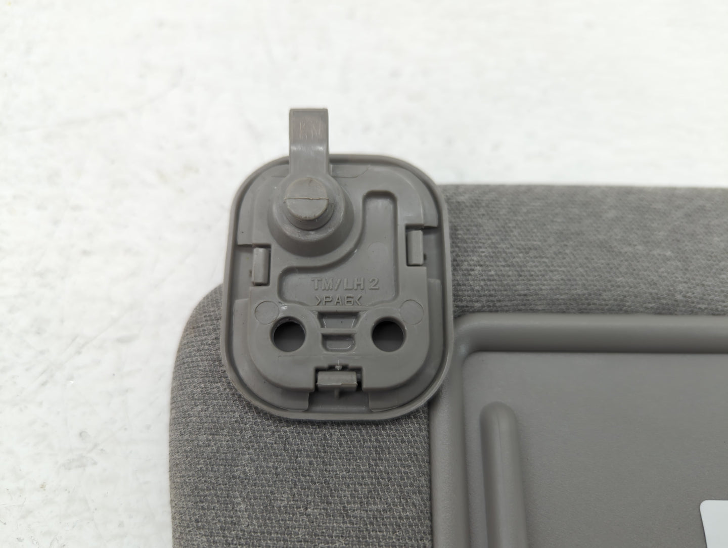 2019-2021 Hyundai Santa Fe Sun Visor Shade Replacement Driver Left Mirror Fits Fits 2019 2020 2021 OEM Used Auto Parts - Oem