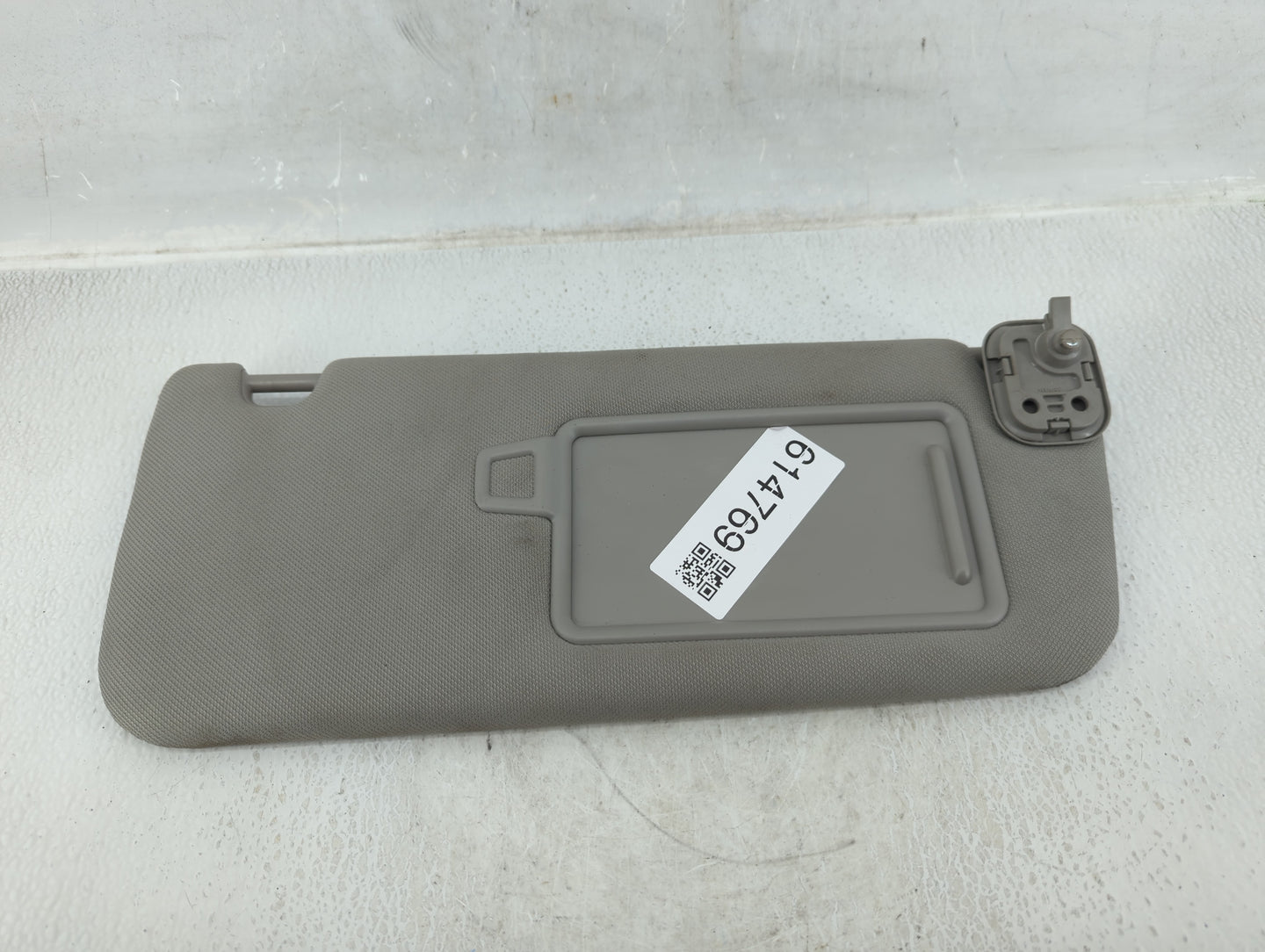 2019-2021 Hyundai Santa Fe Sun Visor Shade Replacement Passenger Right Mirror Fits Fits 2019 2020 2021 OEM Used Auto Parts -