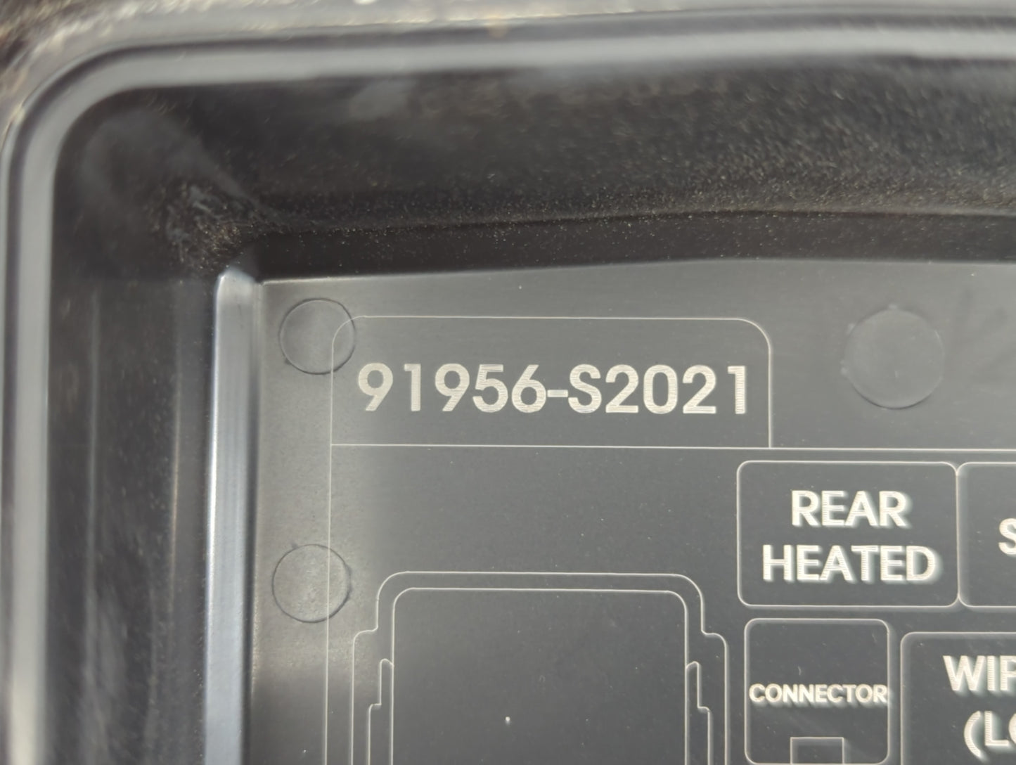 2020 Hyundai Santa Fe Fusebox Fuse Box Panel Relay Module P/N:91956-S2021 Fits OEM Used Auto Parts - Oemusedautoparts1.com