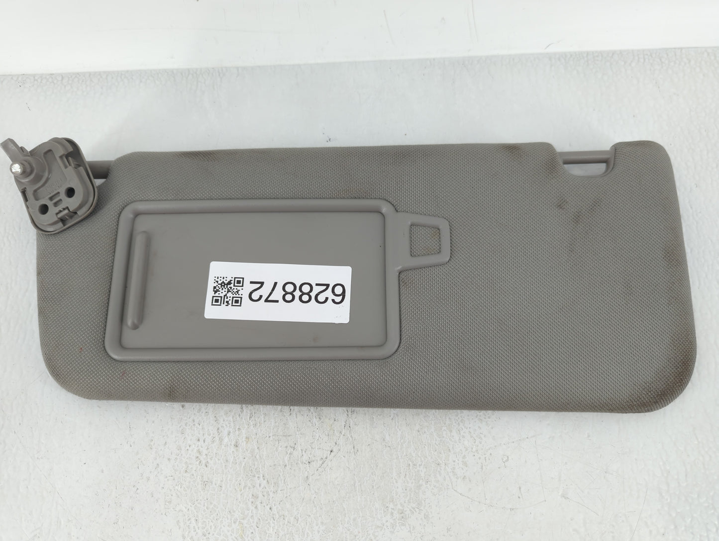 2019-2021 Hyundai Santa Fe Sun Visor Shade Replacement Driver Left Mirror Fits Fits 2019 2020 2021 OEM Used Auto Parts - Oem