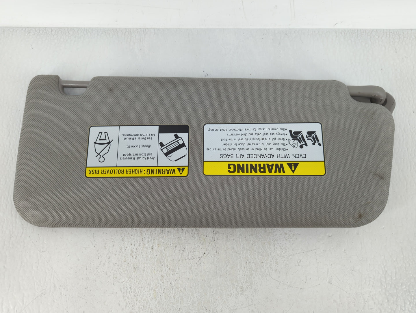 2019-2021 Hyundai Santa Fe Sun Visor Shade Replacement Driver Left Mirror Fits Fits 2019 2020 2021 OEM Used Auto Parts - Oem
