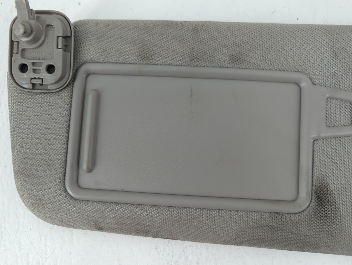 2019-2021 Hyundai Santa Fe Sun Visor Shade Replacement Passenger Right Mirror Fits Fits 2019 2020 2021 OEM Used Auto Parts -