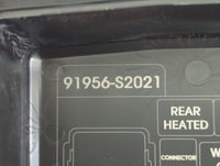 2019-2020 Hyundai Santa Fe Fusebox Fuse Box Panel Relay Module P/N:91956-S2021 Fits Fits 2019 2020 OEM Used Auto Parts - Oem
