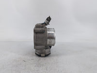 2019-2020 Hyundai Santa Fe Throttle Body P/N:0 280 750 618 Fits Fits 2015 2016 2017 2018 2019 2020 2021 OEM Used Auto Parts 