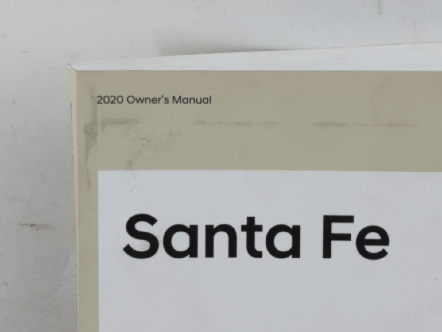 2020 Hyundai Santa Fe Owners Manual Book Guide P/N:LS2U-EU04G OEM Used Auto Parts - Oemusedautoparts1.com