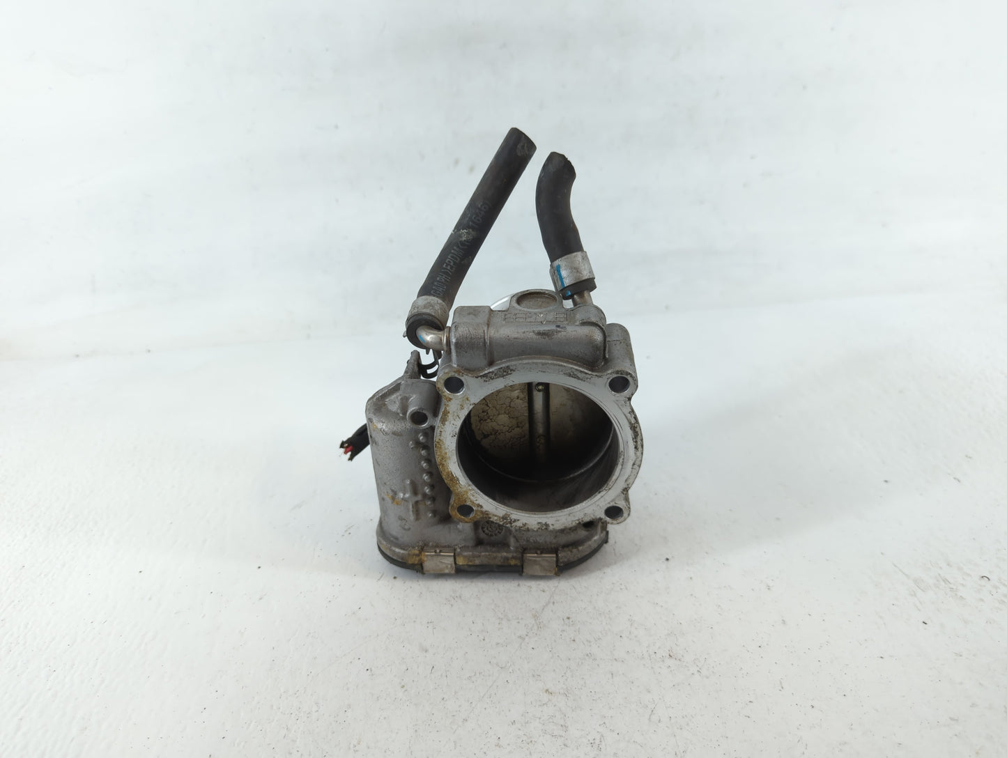 2019-2020 Hyundai Santa Fe Throttle Body P/N:35100-2G600 Fits Fits 2015 2016 2017 2018 2019 2020 2021 OEM Used Auto Parts - 