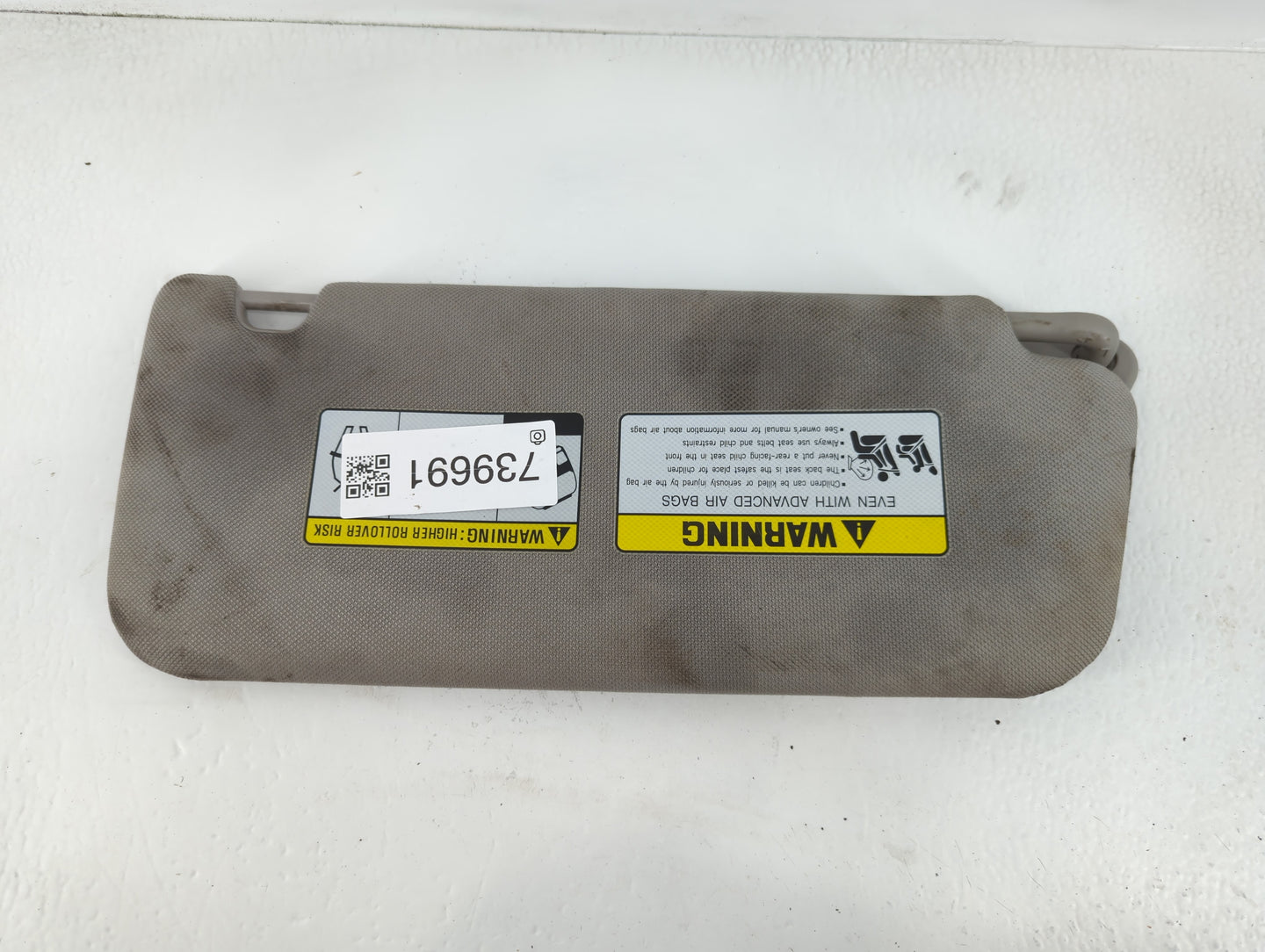 2019-2021 Hyundai Santa Fe Sun Visor Shade Replacement Driver Left Mirror Fits Fits 2019 2020 2021 OEM Used Auto Parts - Oem