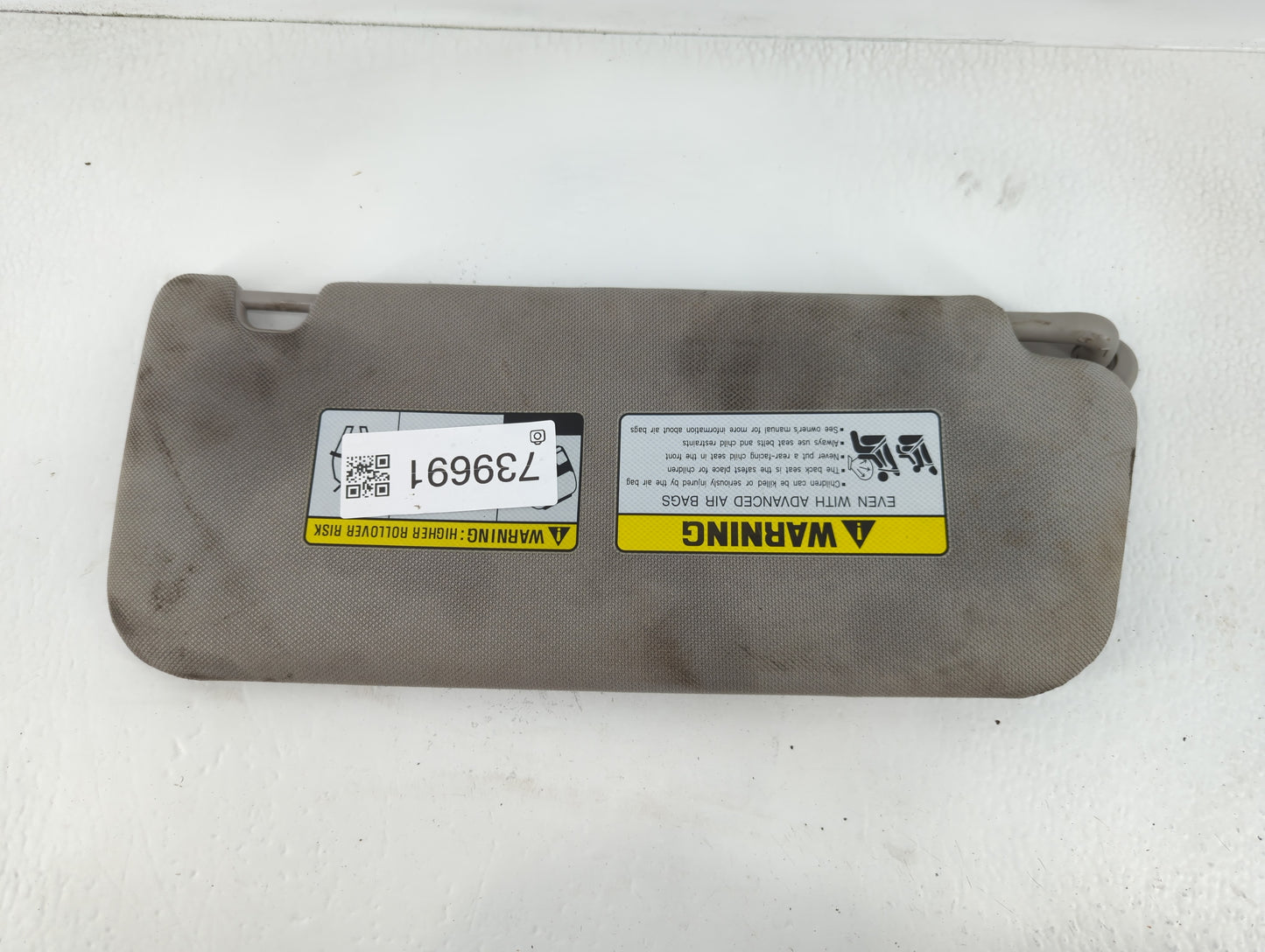 2019-2021 Hyundai Santa Fe Sun Visor Shade Replacement Driver Left Mirror Fits Fits 2019 2020 2021 OEM Used Auto Parts - Oem