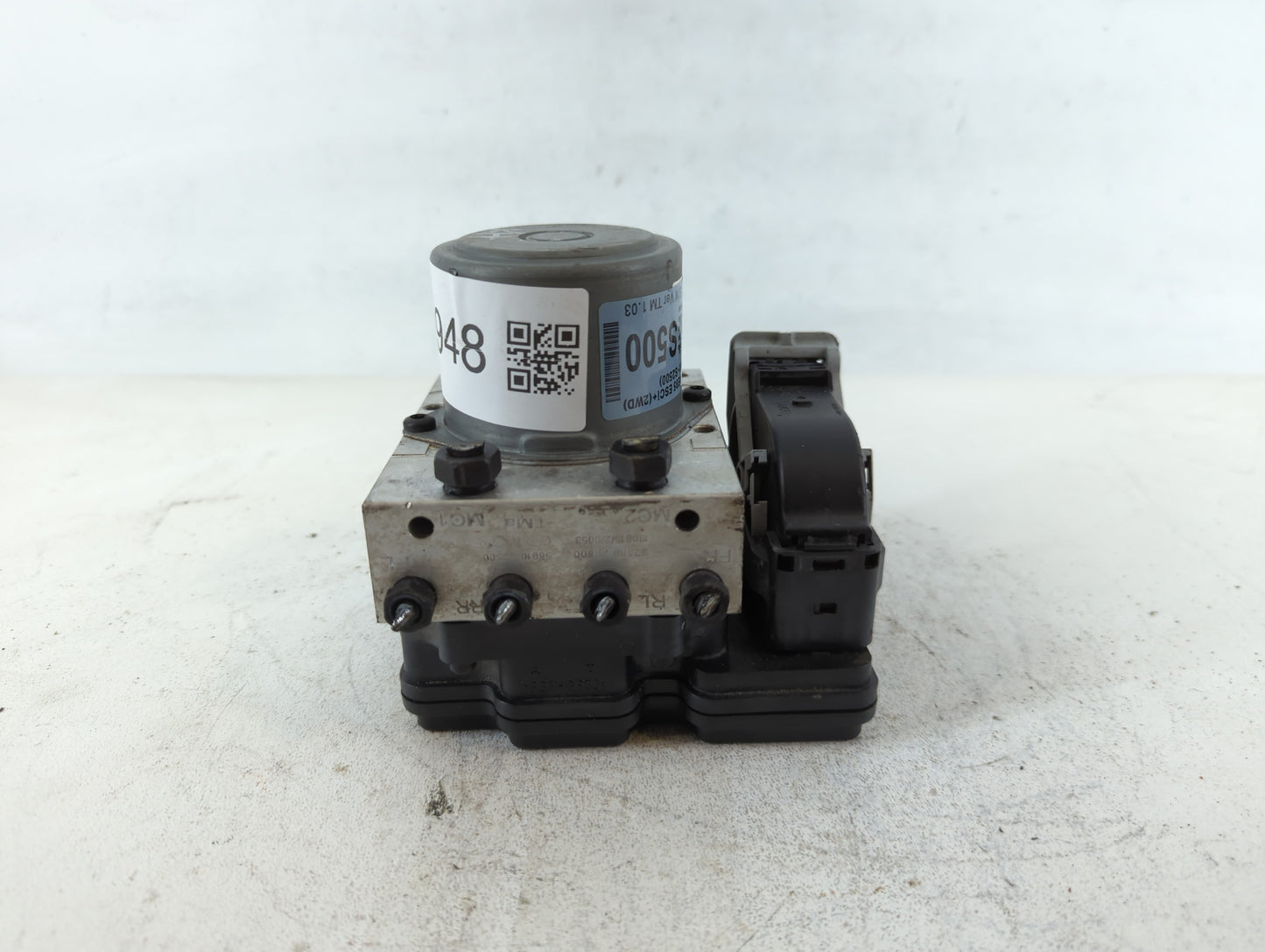 2019-2020 Hyundai Santa Fe ABS Pump Control Module Replacement P/N:61589-43200 Fits Fits 2019 2020 OEM Used Auto Parts - Oem