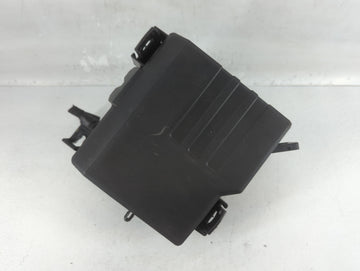 2019-2020 Hyundai Santa Fe Fusebox Fuse Box Panel Relay Module P/N:91956-S2021 Fits Fits 2019 2020 OEM Used Auto Parts - Oem