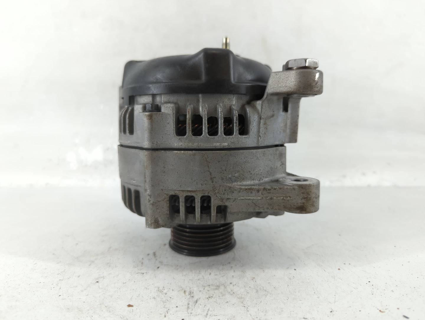 2019-2020 Hyundai Santa Fe Alternator Replacement Generator Charging Assembly Engine OEM P/N:TN104211-8790 37300-2G061 Fits 