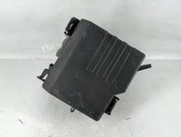 2019-2020 Hyundai Santa Fe Fusebox Fuse Box Panel Relay Module P/N:91956-S2021 Fits Fits 2019 2020 OEM Used Auto Parts - Oem