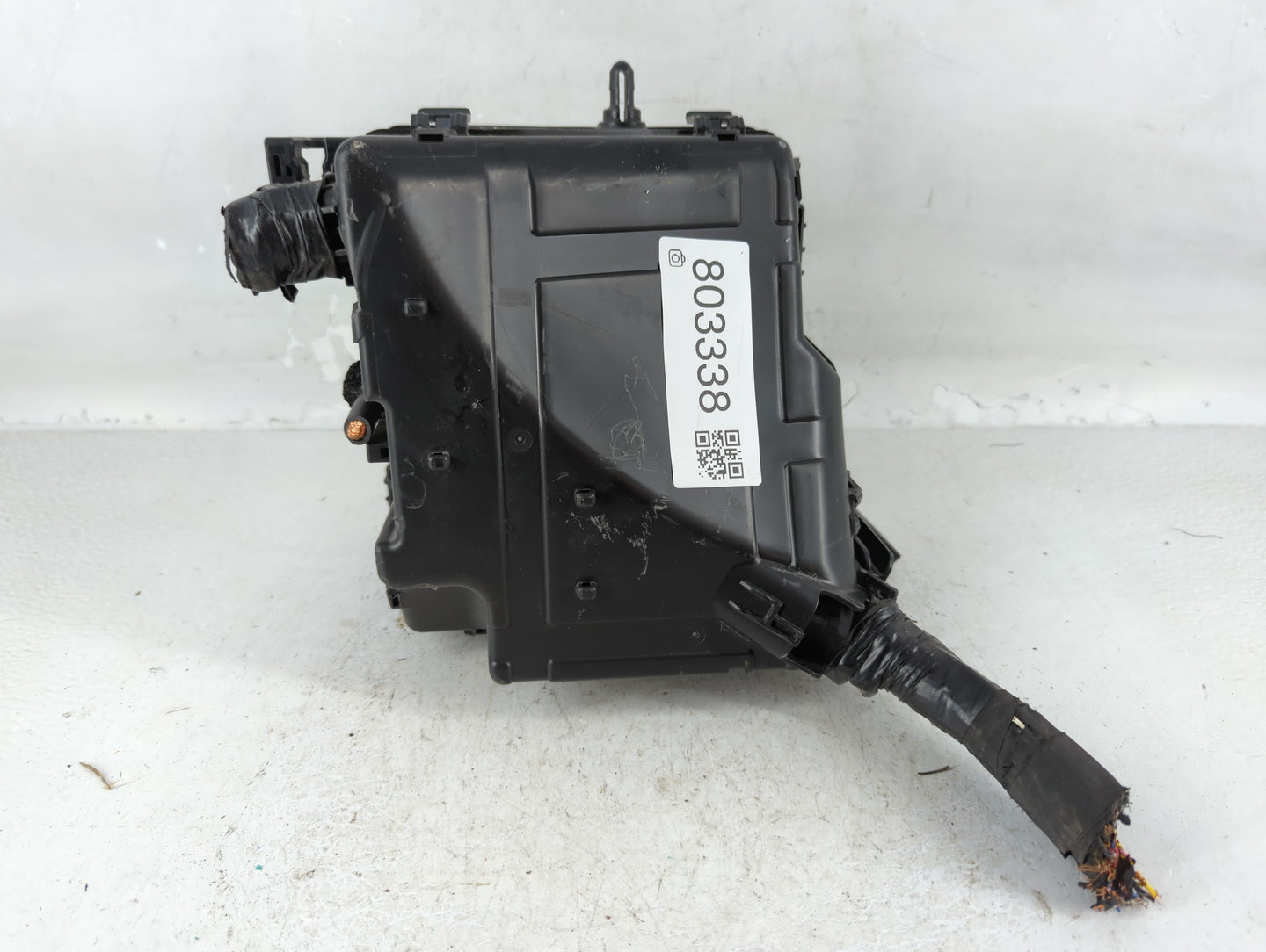 2019-2020 Hyundai Santa Fe Fusebox Fuse Box Panel Relay Module P/N:91956-S2021 Fits Fits 2019 2020 OEM Used Auto Parts - Oem